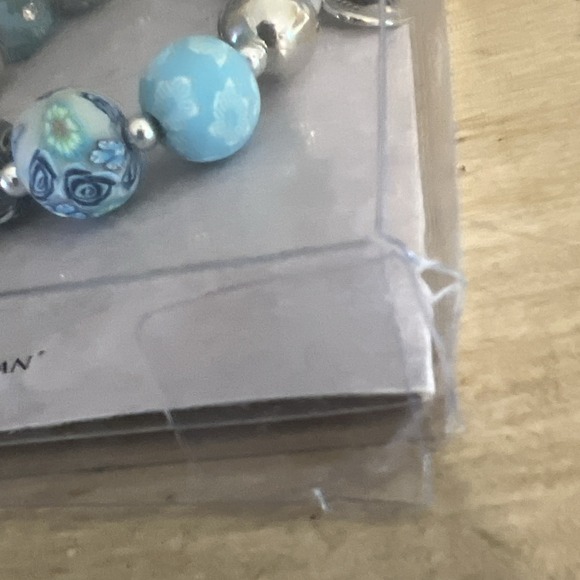 Footprints Story Stretch Bracelet Blue Floral Silver Tone Charm Roman - Picture 3 of 3